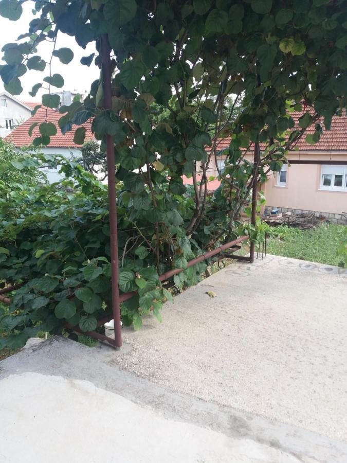 Apartman Mila I Kaja Nikšić Dış mekan fotoğraf